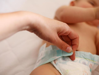 Popok Bayi Terbaik Menurut Dokter, Cek Sebelum Membeli !
